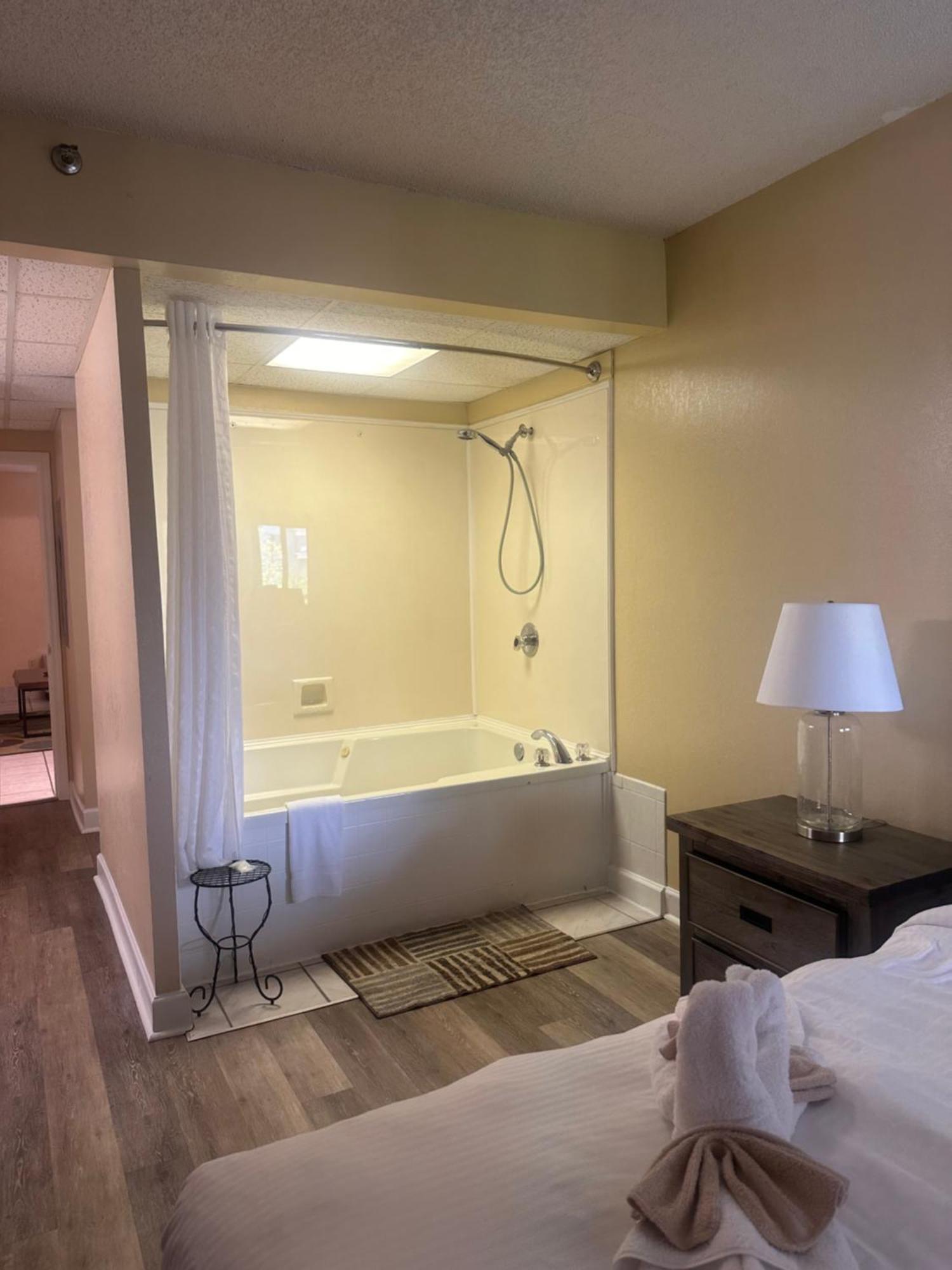 River Place Condos Riverside #309 1Bd Пиджен Фордж Екстериор снимка
